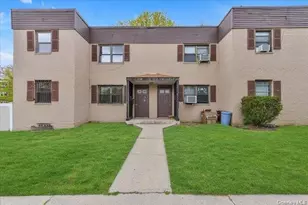 147-03 71st Ave, Kew Gardens, NY 11367 - Photo 1