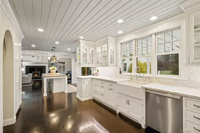 702 Croton Lake Road, Bedford Corners, NY 10549 - Photo 27