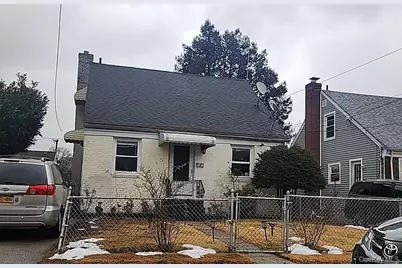 299 Locust Avenue, Uniondale, NY 11553 - Photo 1