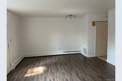 38 Hampton Court, Middletown, NY 10941 - Photo 7