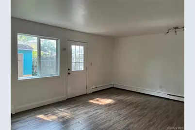 38 Hampton Court, Middletown, NY 10941 - Photo 5