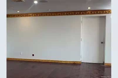 33-70 Prince Street #806, Flushing, NY 11354 - Photo 7