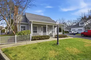 55 Oyster Cove Ln, Blue Point, NY 11715 - Photo 23