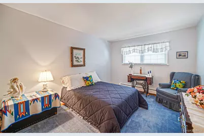 62 Canterbury Drive, Hauppauge, NY 11788 - Photo 43