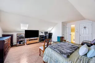 7 N Terrace Pl, Valley Stream, NY 11580 - Photo 25