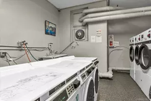 67-12 Yellowstone Blvd, Forest Hills, NY 11375 - Photo 13