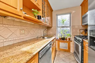 67-12 Yellowstone Blvd, Forest Hills, NY 11375 - Photo 7