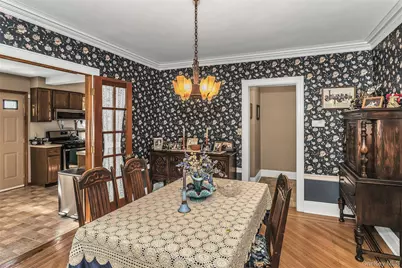 8 3rd Place, Garden City, NY 11530 - Photo 5