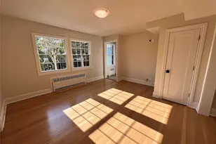 14-30 160th St, Whitestone, NY 11357 - Photo 7