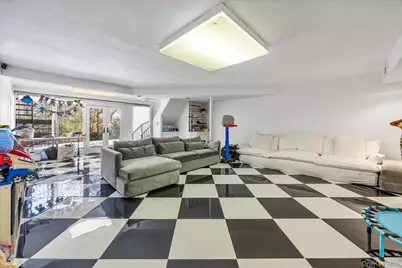 30 Wildwood Drive, Great Neck, NY 11024 - Photo 21