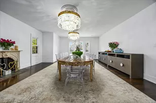 30 Wildwood Dr, Great Neck, NY 11024 - Photo 9