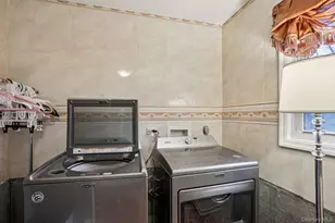 44 Minute Man Cir, Orangeburg, NY 10962 - Photo 23