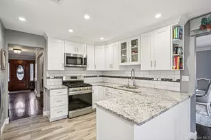 44 Minute Man Cir, Orangeburg, NY 10962 - Photo 15