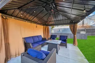 145A Hampton Ave, Mastic, NY 11950 - Photo 31