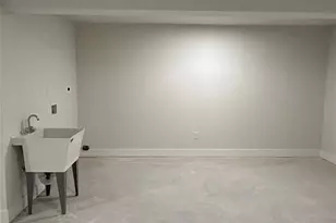 60-14 Menahan St, Ridgewood, NY 11385 - Photo 13