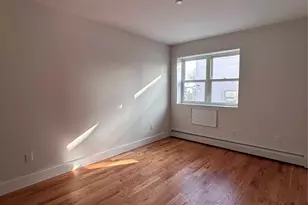 60-14 Menahan St, Ridgewood, NY 11385 - Photo 19