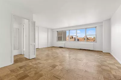 110-11 Queens Boulevard #8D, Forest Hills, NY 11375 - Photo 5