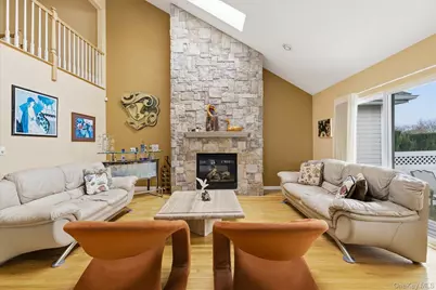 23 Goose Neck Lane, Riverhead, NY 11901 - Photo 5