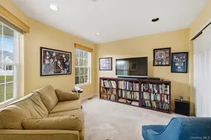 23 Goose Neck Ln, Riverhead, NY 11901 - Photo 11