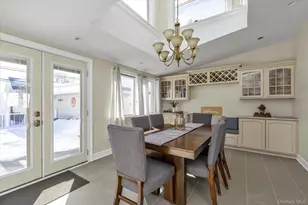 1550 Cleveland Ave, East Meadow, NY 11554 - Photo 7