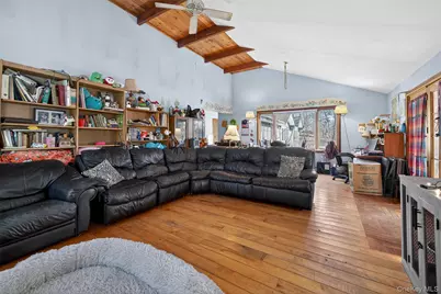 48 Chardavoyne Road, Warwick, NY 10990 - Photo 13