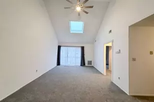 42 Greenmeadow Dr, Babylon, NY 11702 - Photo 5