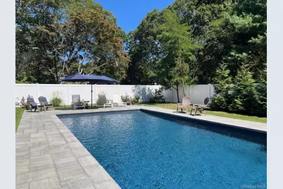 7 Huckleberry Lane, Hampton Bays, NY 11946 - Photo 21