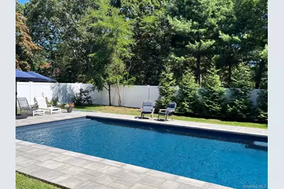 7 Huckleberry Lane, Hampton Bays, NY 11946 - Photo 21