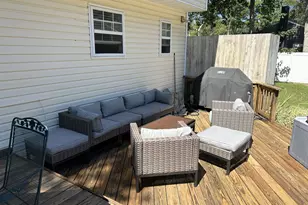 7 Huckleberry Ln, Hampton Bays, NY 11946 - Photo 19