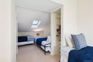 7 Huckleberry Ln, Hampton Bays, NY 11946 - Photo 15