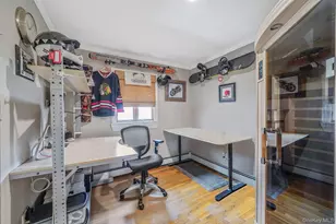 38 Groveland Park Blvd, Sound Beach, NY 11789 - Photo 9