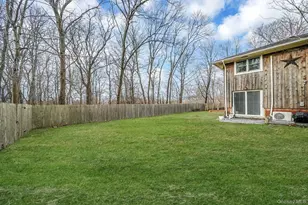 38 Groveland Park Blvd, Sound Beach, NY 11789 - Photo 27