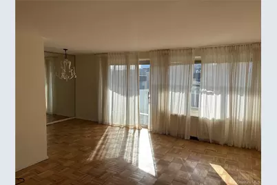 17-85 215 Street #3E, Bayside, NY 11360 - Photo 5