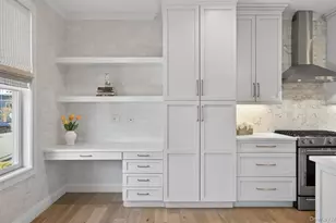 25102 Aspenwood Dr, Plainview, NY 11803 - Photo 13