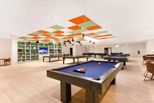 25102 Aspenwood Dr, Plainview, NY 11803 - Photo 37