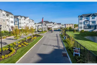 25102 Aspenwood Drive, Plainview, NY 11803 - Photo 45