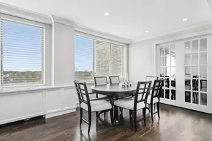 100 Hilton Ave, Garden City, NY 11530 - Photo 17