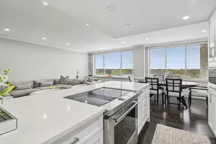 100 Hilton Ave, Garden City, NY 11530 - Photo 13