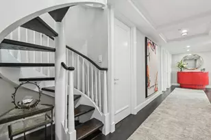 100 Hilton Ave, Garden City, NY 11530 - Photo 3