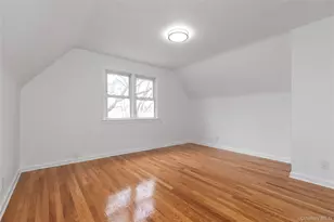 82-51 257th, Glen Oaks, NY 11004 - Photo 23