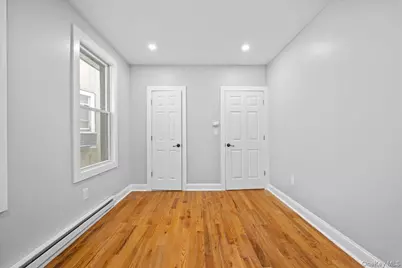 588 Van Nest Avenue, Bronx, NY 10460 - Photo 19