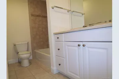 180 Heritage #E, Somers, NY 10589 - Photo 3