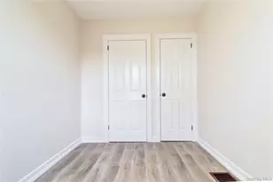 6-23 159th St, Whitestone, NY 11357 - Photo 25