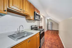 100-19 160th Ave, Howard Beach, NY 11414 - Photo 27