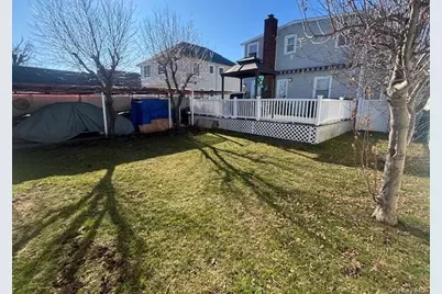 382 Pennsylvania Avenue, Mineola, NY 11501 - Photo 21