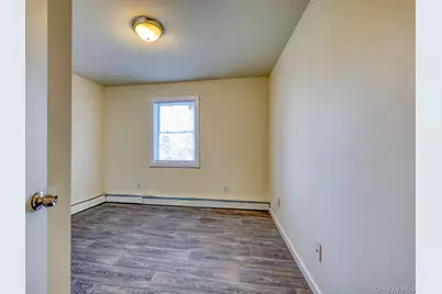 94 Johnston Street, Newburgh, NY 12550 - Photo 17