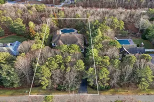 131 Malloy Dr, East Quogue, NY 11942 - Photo 21