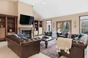 131 Malloy Dr, East Quogue, NY 11942 - Photo 3