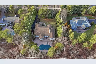 131 Malloy Drive, East Quogue, NY 11942 - Photo 23