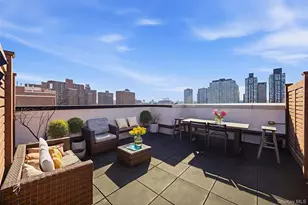 225 E 138th St, Bronx, NY 10451 - Photo 13